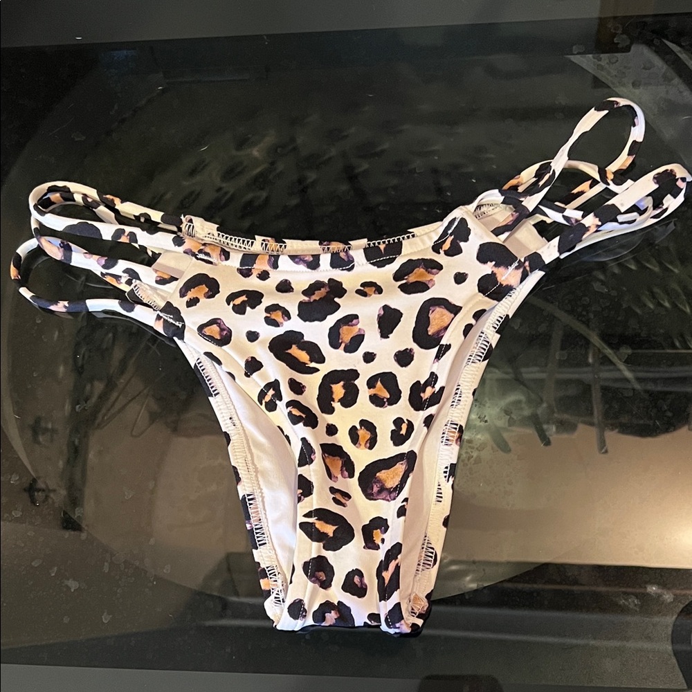 Victoria's Secret cheetah print bikini